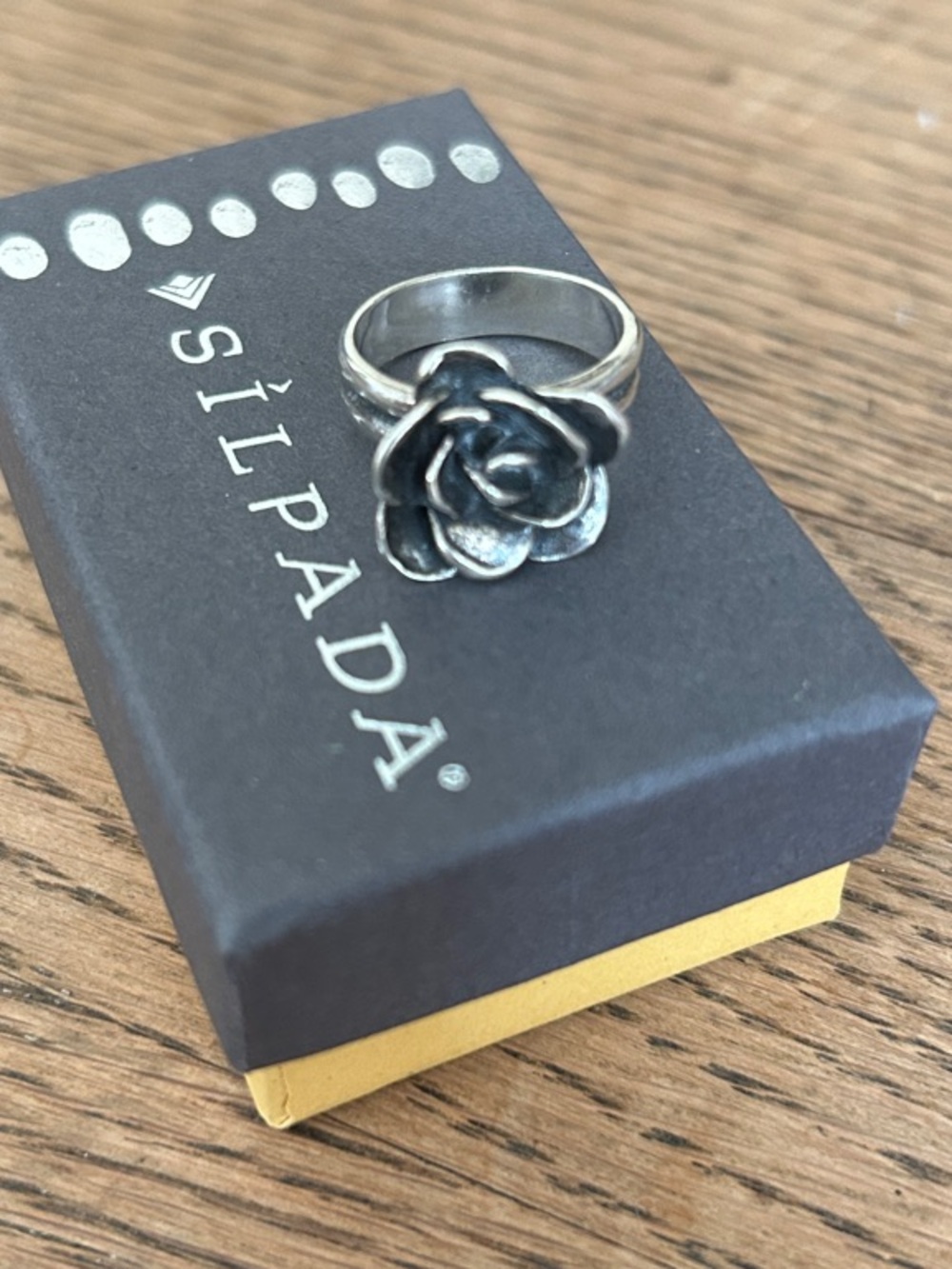 Silpada .925 Sterling Silver Rose Bloom Ring